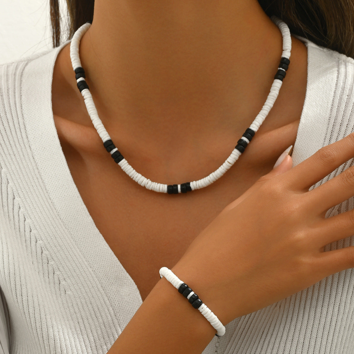 Conjunto de Pulsera y Collar Tejidos de Concha Geométrica para Mujer con Colgante de Nácar en Estilo Oficina a la Moda