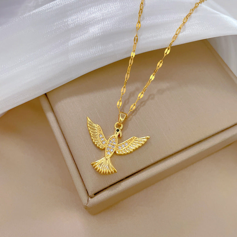 Collana Minimalista a Forma di Uccello in Acciaio al Titanio con Intarsio di Strass per Donne e Uomini, Catena Leggera per Clavicola a Tema Naturale