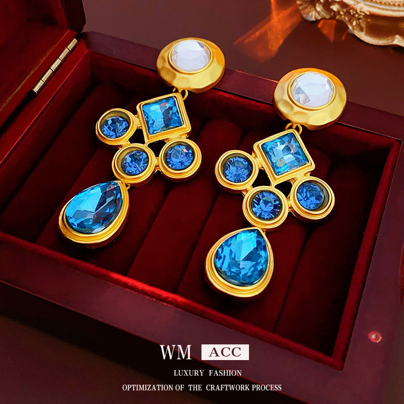 Vintage Geometric Earrings with Rhinestone Inlay in Gold-Plated Metal for Women