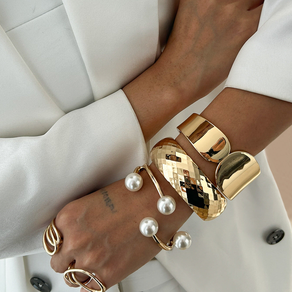 Asymmetric Geometric Plated Zinc Alloy Cuff Bracelet Set