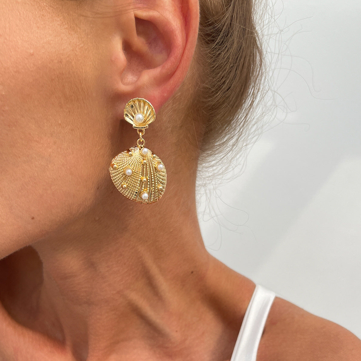 Exaggerated Star Geometric Plated Iron Earrings for Women