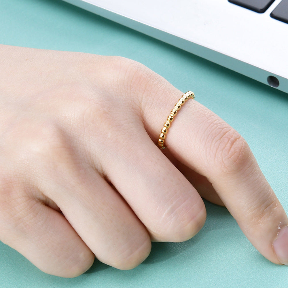 Anello da donna in acciaio al titanio geometrico minimalista color oro con finitura placcata