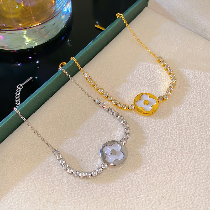 Minimalist Sweet Micro-inlaid Cubic Zirconia and Shell Flower Plated Titanium Steel Bracelet