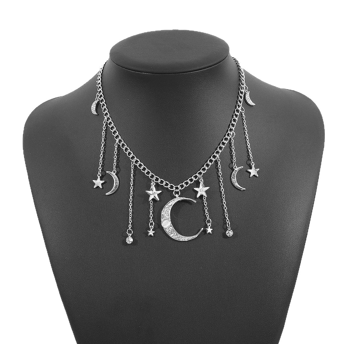 Collar con colgante de estrella y luna creciente dulce y atrevido para mujer con incrustaciones de diamantes de imitación y acabado galvanizado en cadena ondulada