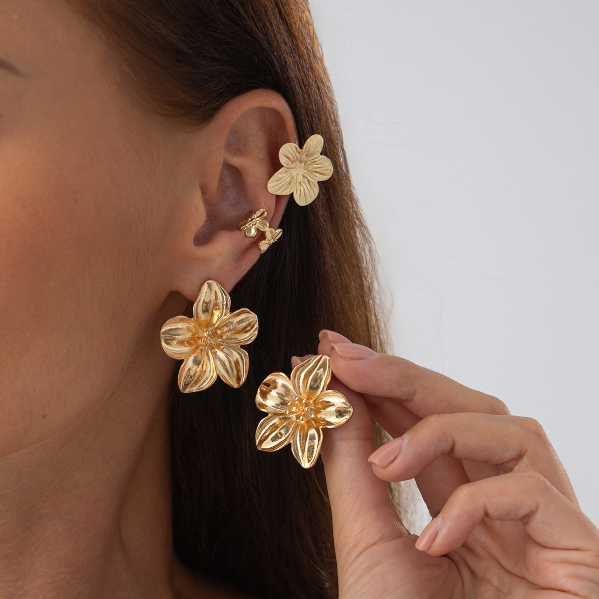 Pendientes de aleación con forma de estrella y flor, estilo bohemio, con incrustaciones de diamantes de imitación para mujer
