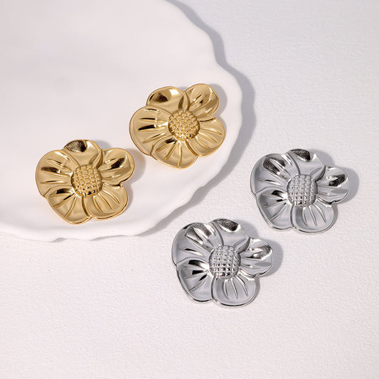 Orecchini a perno con fiori in acciaio inossidabile placcato oro 18K alla moda per donna