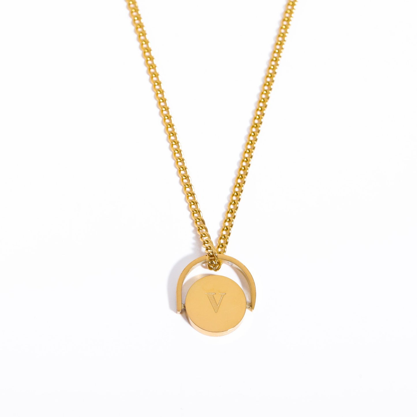Minimalist Letter Shape Titanium Steel Pendant Necklace with Enamel Finish and Oval Stainless Steel Charm on O-Chain for Women
