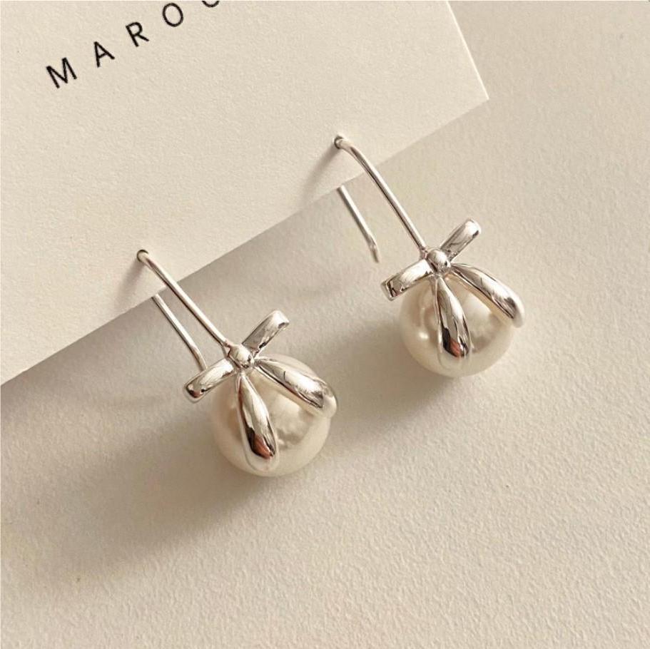 Sweet Bowknot Pearl Stud Earrings in 925 Sterling Silver with Teardrop Shape