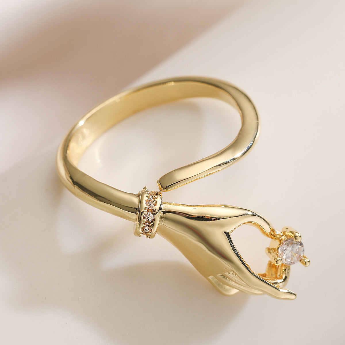 Minimalist Geometric Copper Ring with 18K Gold Plating and Zircon Inlay for Women