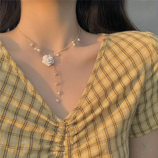 Sweet Teardrop Floral Pearl Pendant Titanium Steel Necklace for Women and Men