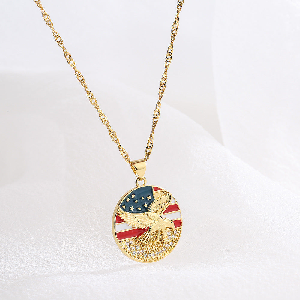 Collana con Pendente Geometrico Minimalista in Rame Placcato Oro Vero e Finitura Smaltata da Donna
