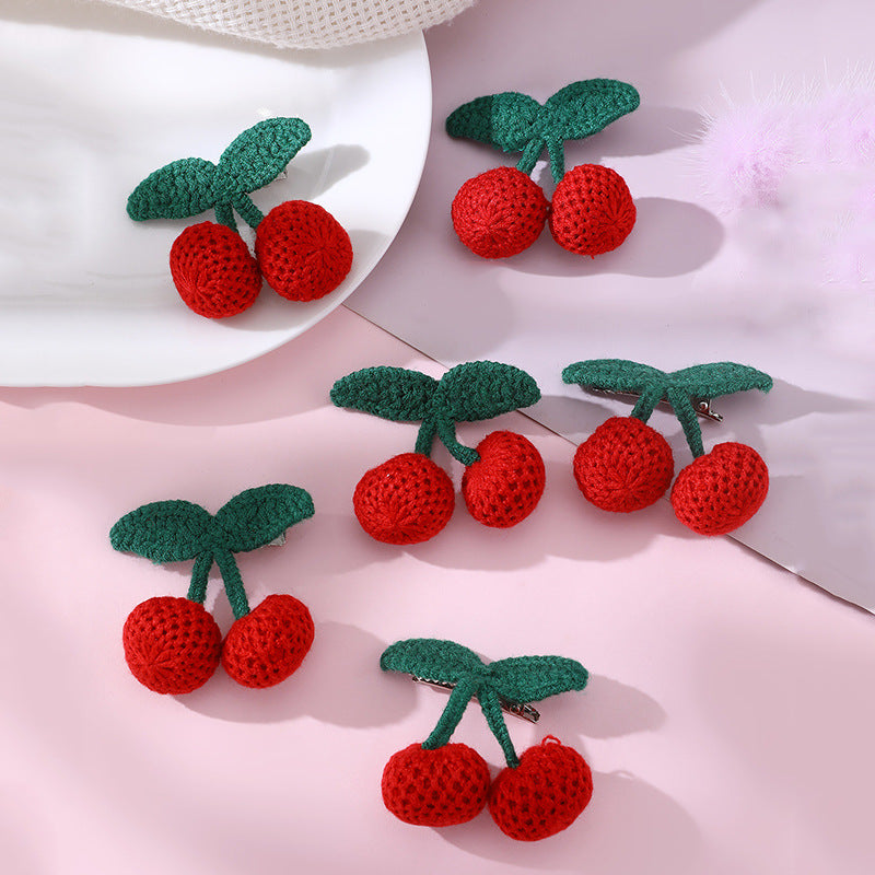 Morbida molletta per capelli a forma di ciliegia e carota per bambine con fiocco, accessorio per capelli in tessuto in stile naturale per bambini dai 3 ai 10 anni