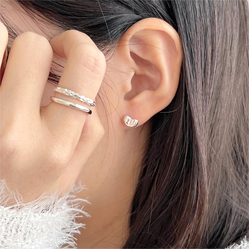 Pendientes de Tachuela Cuadrados Geométricos Minimalistas en Plata de Ley 925 con Baño de Oro