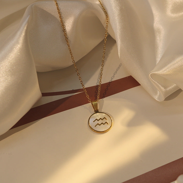 Collana con ciondolo zodiacale in stile INS in acciaio inossidabile con placcatura in oro 18 carati, catena a onda d'acqua, da donna