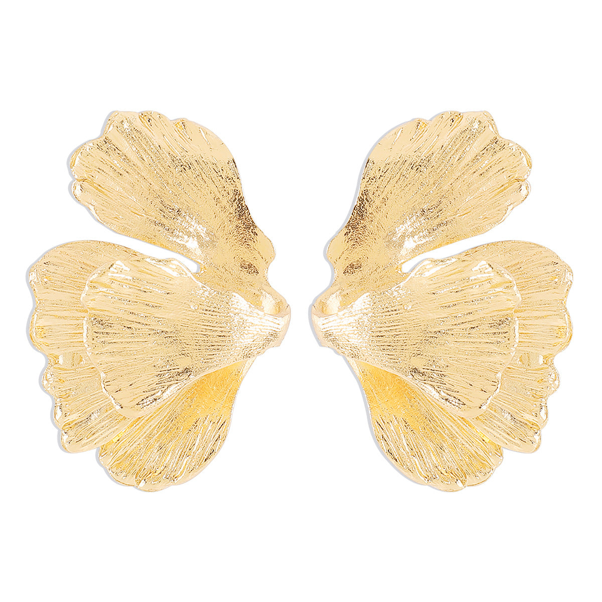 Orecchini a foglia di ginkgo geometrici dolci e audaci in lega con finitura placcata da donna