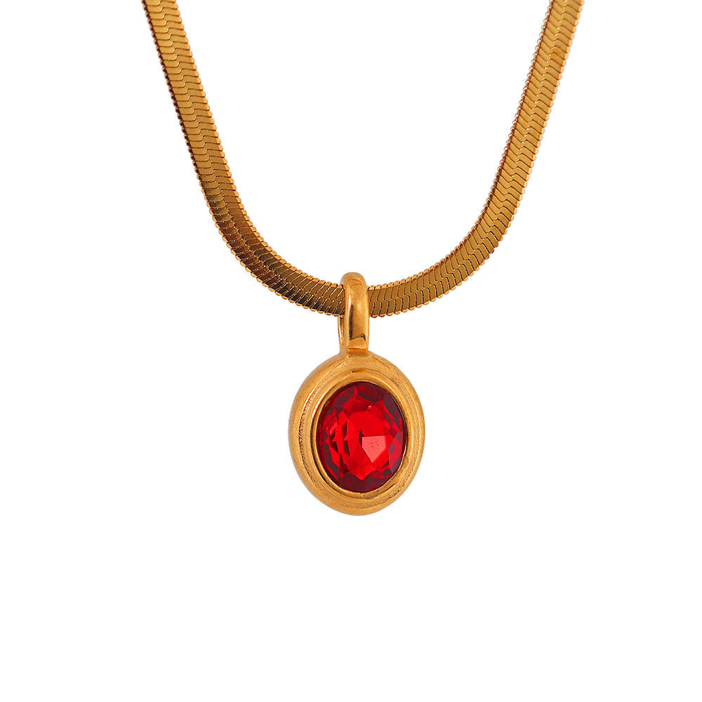 Collar minimalista con colgante ovalado de acero de titanio en cadena de serpiente plana con incrustaciones de diamantes de imitación y acabado chapado