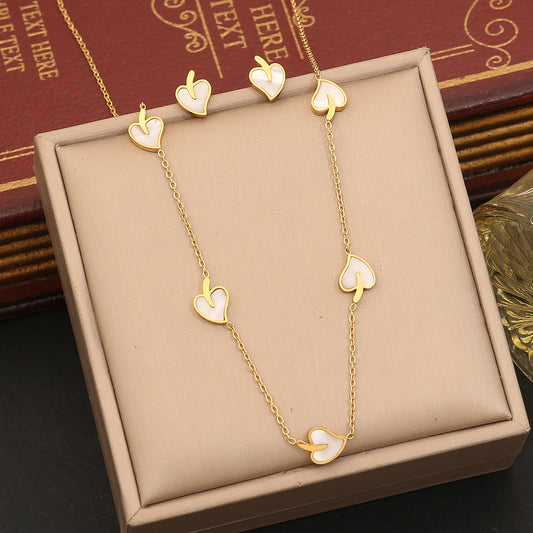 Collar con colgante de corazón de acero inoxidable estilo OL a la moda con acabado chapado y cadena tipo O para mujer