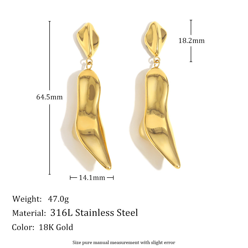 Orecchini a perno con ciondolo a tacco alto geometrico alla moda in acciaio inossidabile con placcatura in oro 18 carati