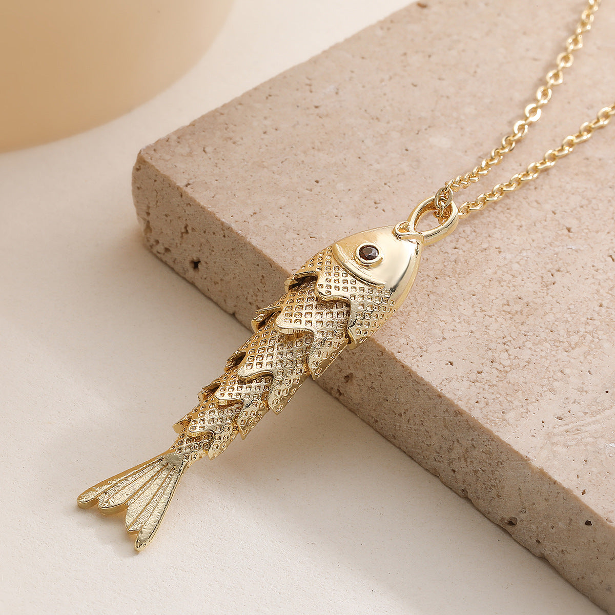 Minimalist 18K Gold Plated Brass Geometric Fish Pendant Necklace for Women