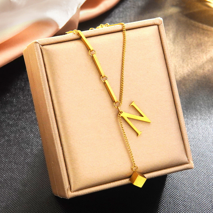 Minimalist Elegant 18K Gold Plated Stainless Steel Letter Bracelet