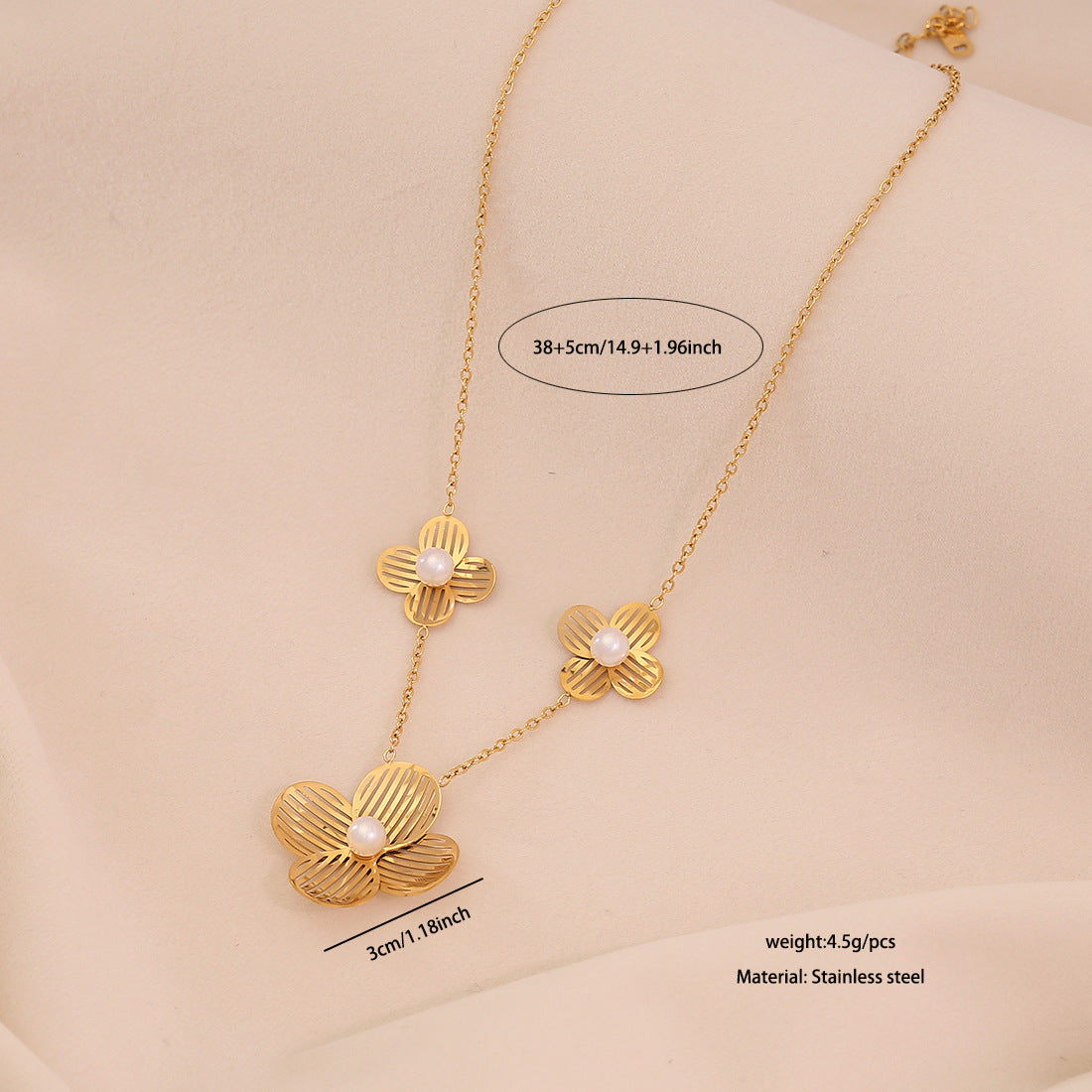 Fashionable Floral Stainless Steel Pendant Necklace with Plated Finish for Women O-Chain Collarbone Jewelry