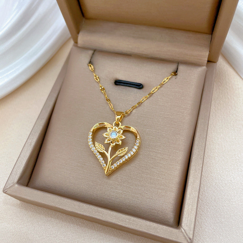 Elegant Heart-Shaped Rose Gold Plated Stainless Steel Necklace with Rhinestone Accents for Women, Delicate Clavicle Chain