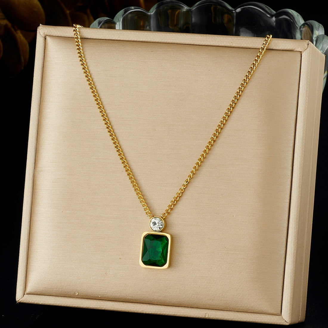 Minimalist Gold Plated Square Geometric Rhinestone Inlay Stainless Steel Pendant Necklace for Women