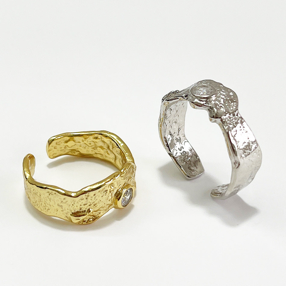 Anello in Argento Sterling S925 dalla Textura Irregolare da Donna con Design Ispirato a una Catena