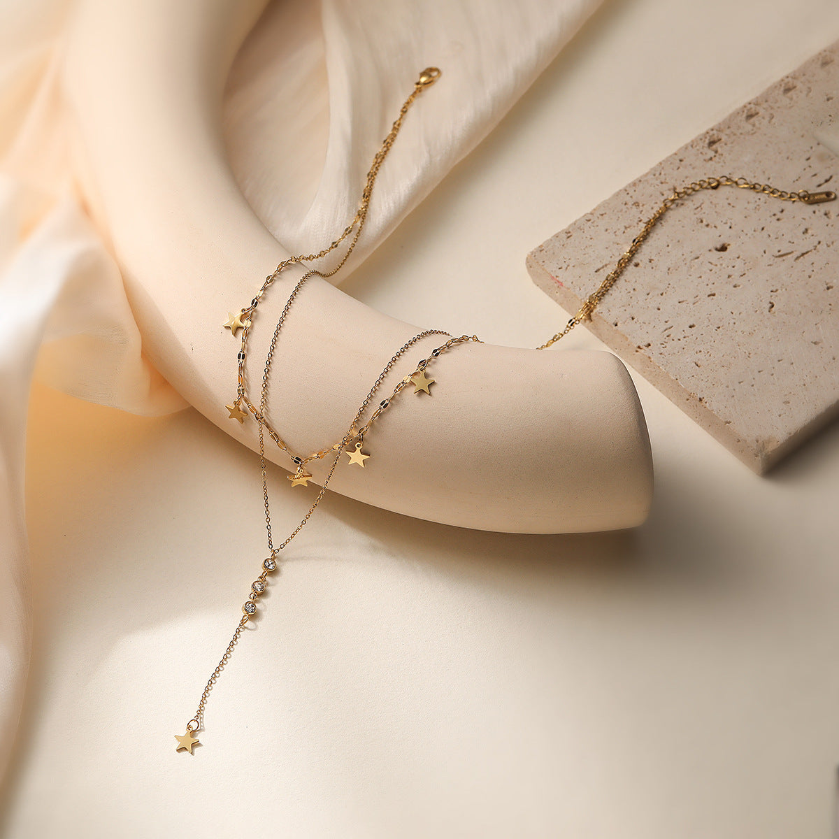 Minimalist Star Pendant Necklace for Women with Stainless Steel Chain Plated in 18K Gold and Zircon Accents