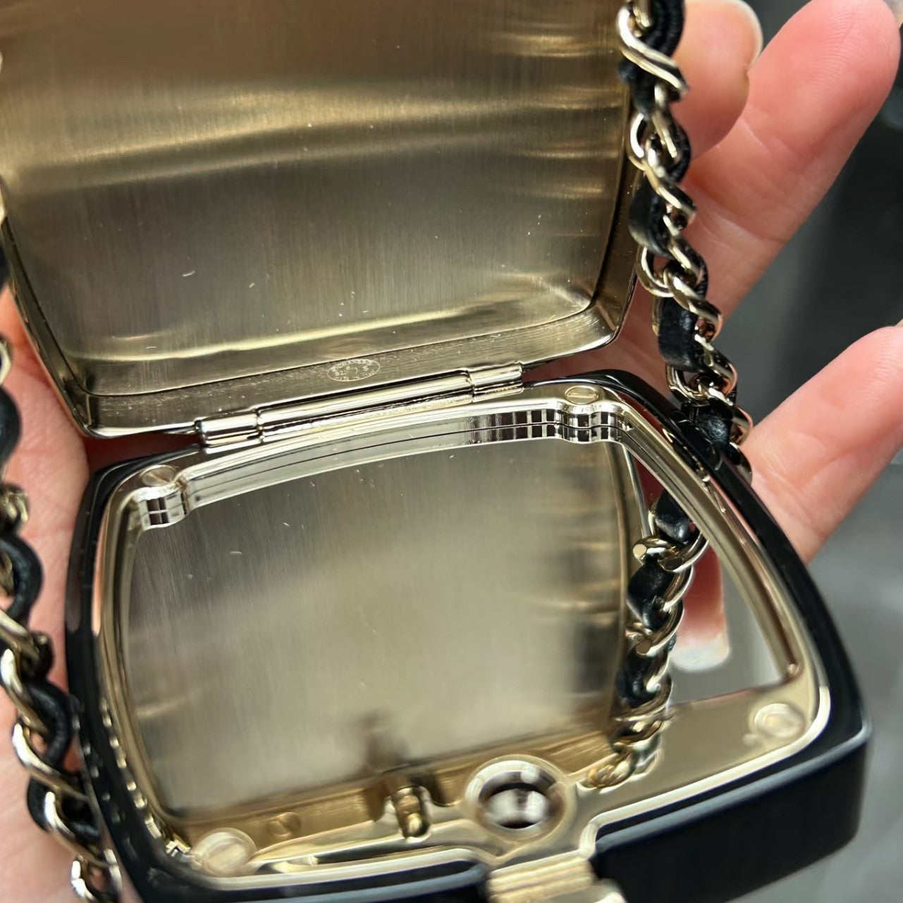 Luxury Casual Letter Acrylic Plated Pendant Necklace for Women