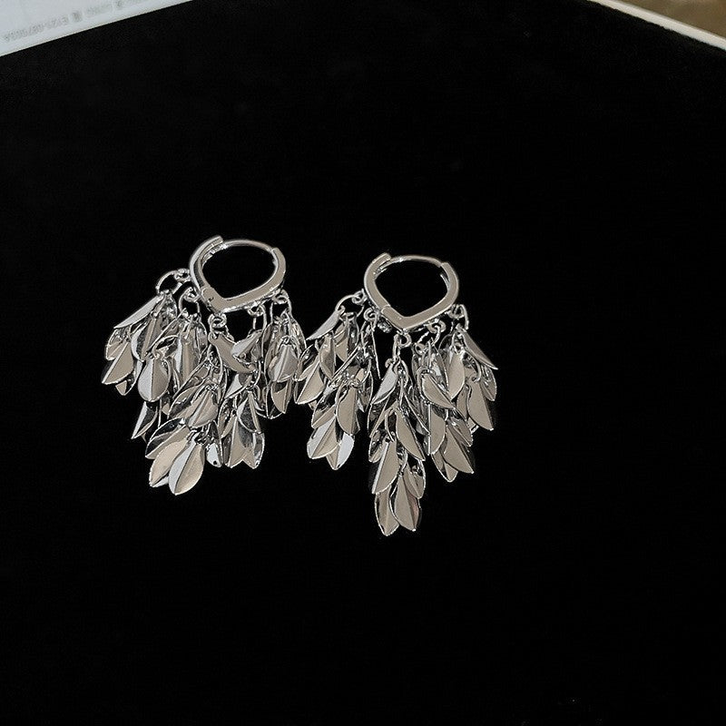 Aretes Geométricos Minimalistas de Cobre con Acabado Chapado para Mujer Pendientes Modernos y Versátiles