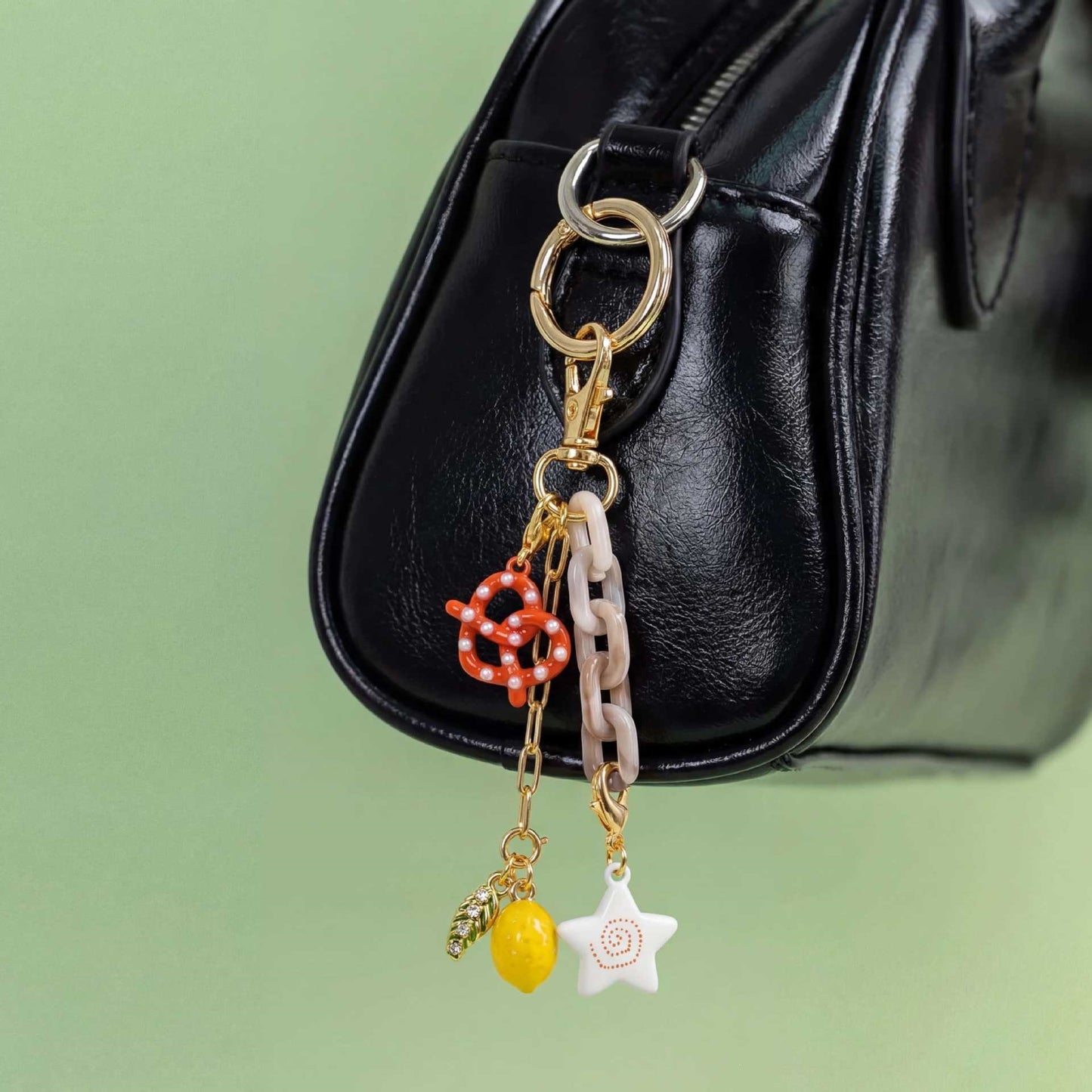 Minimalist Sweet 18K Gold Plated Brass Floral DIY Charm Bar Bag Pendant Keychain
