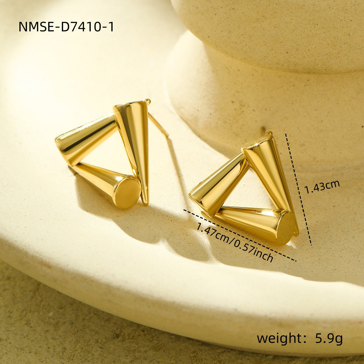 Pendientes de acero inoxidable geométricos minimalistas con diseño en forma de cono, galvanizados para un uso diario elegante y versátil