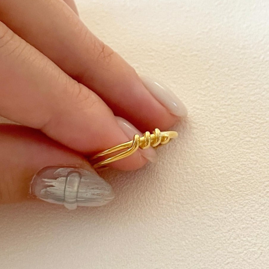 Anello minimalista vintage da donna con nodo d'argento, motivo a corda intrecciata e forma a cuore in argento sterling 925