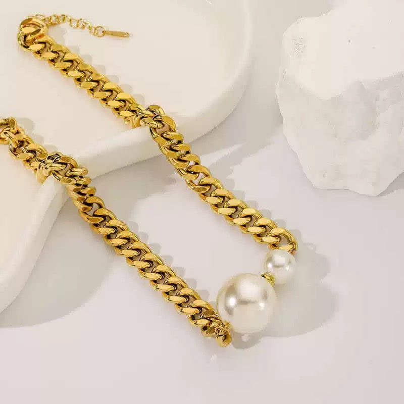 Exaggerated Geometric Titanium Steel Cuban Link Necklace with Large and Small Pearls for Women