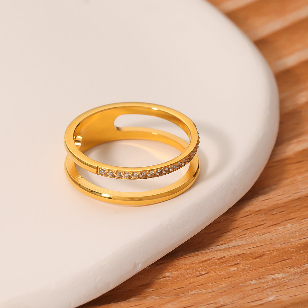 Anello da donna minimalista a doppio strato rotondo geometrico in acciaio inossidabile con intarsio di strass