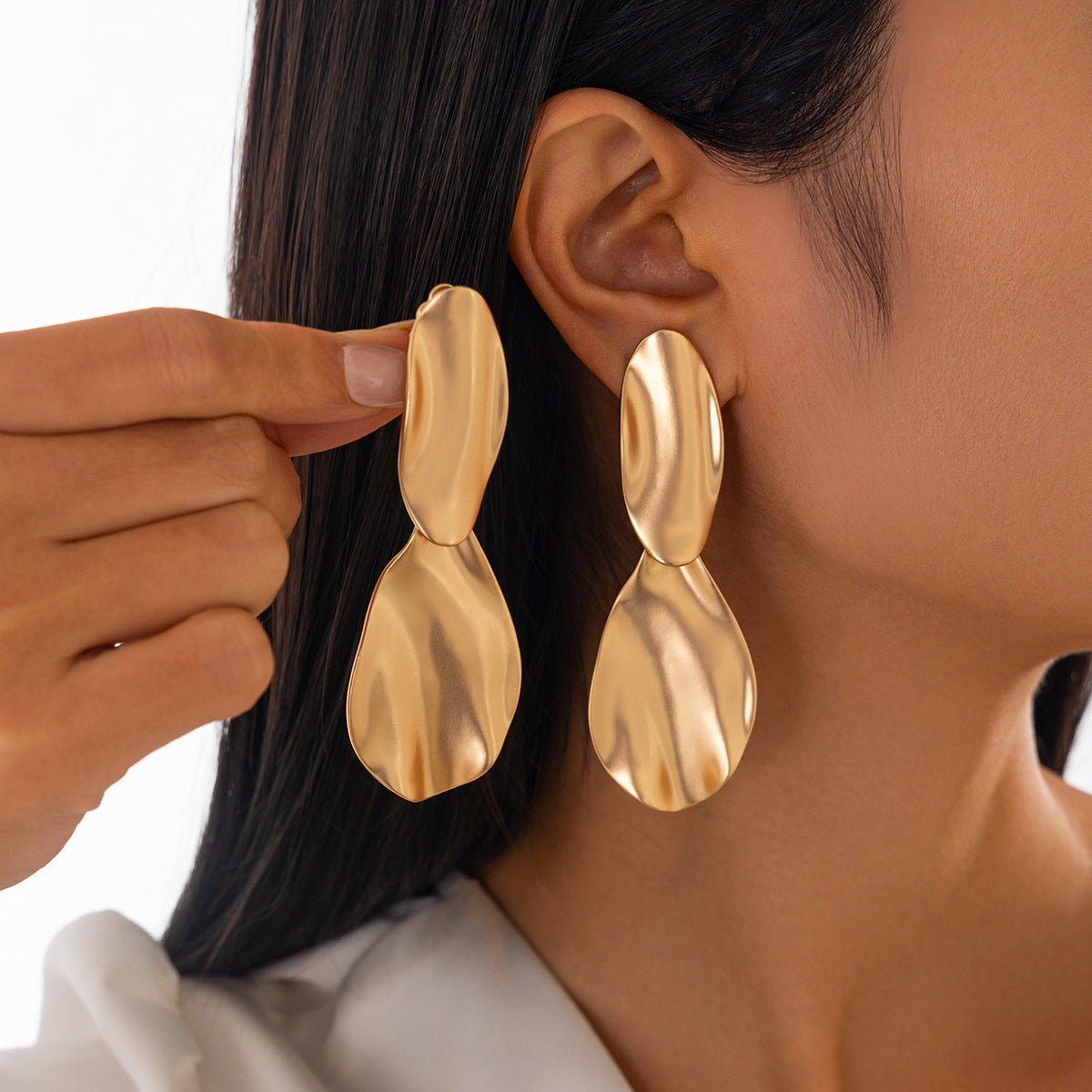 Minimalist Geometric Teardrop Dangle Earrings in Zinc Alloy with Matte Finish and Electroplated Surface for Women