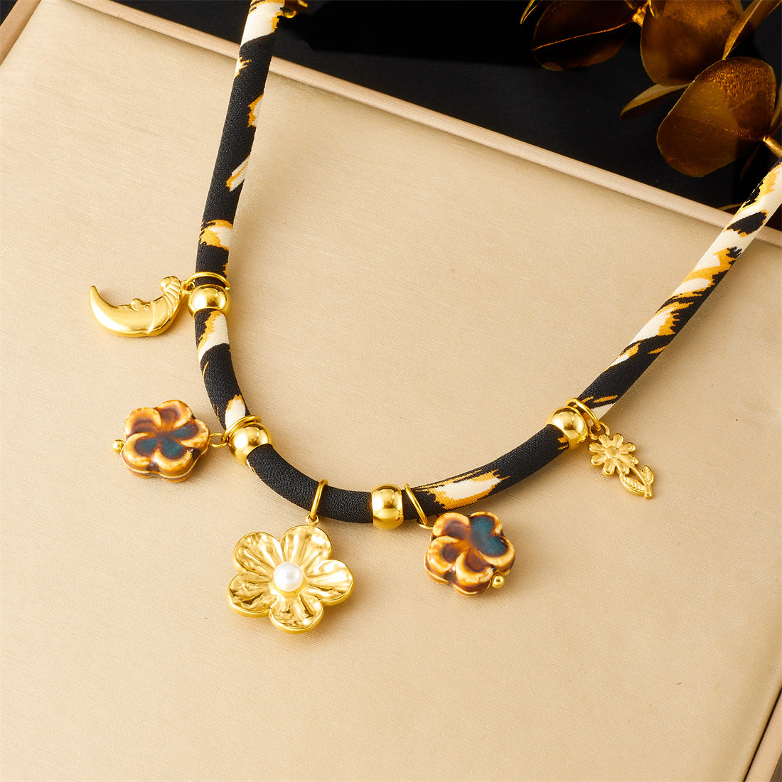 Vintage Gold Plated Stainless Steel Floral Moon Leopard Print Necklace