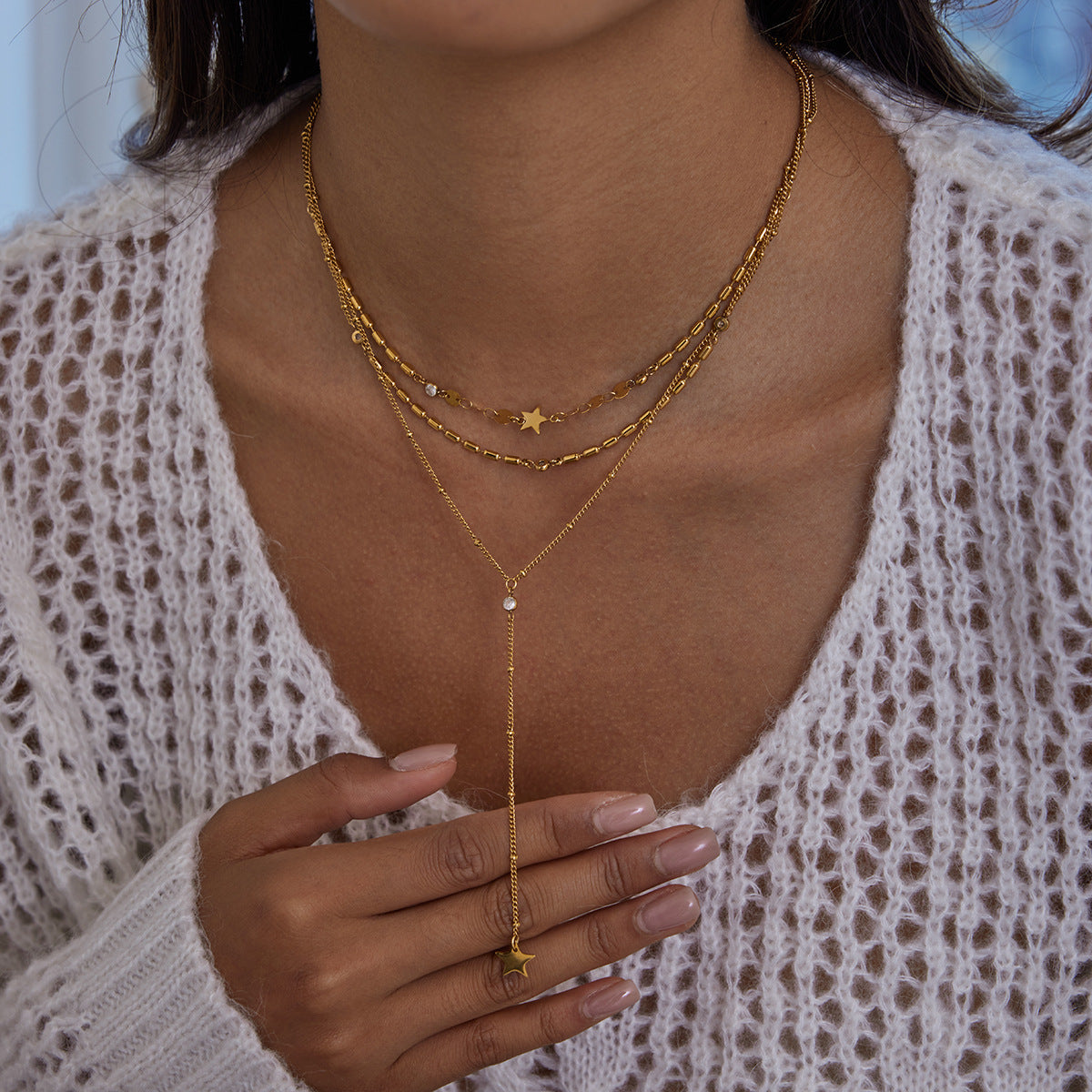 Collana a Y da donna in acciaio inossidabile con pendente a stella geometrico minimalista, ciondolo in titanio e finitura galvanizzata