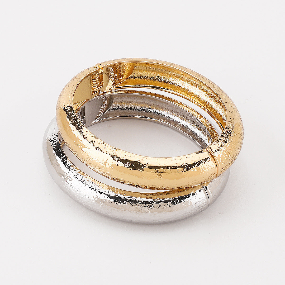 Hip Hop Style Irregular Hammered Texture Alloy Bracelet with Polished Finish