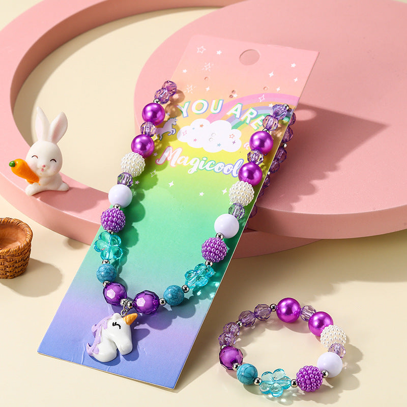 Set di Gioielli in Resina con Collana e Ciondolo Unicorno Stile Principessa per Bambine con Perle Color Caramella su Catena a Sfere Rotonde