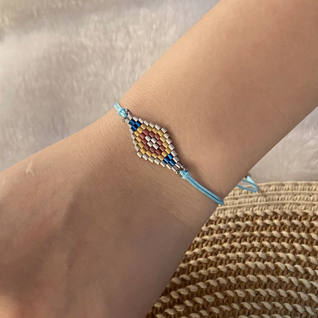 Bohemian Beaded Braided Bracelet for Women with Rhombus Shape and Geometric Pattern