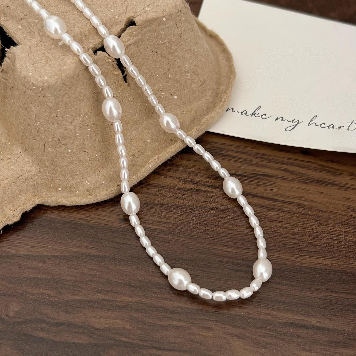 Collar Minimalista Geométrico de Perlas en Plata de Ley 925 con Baño y Cadena Cruzada
