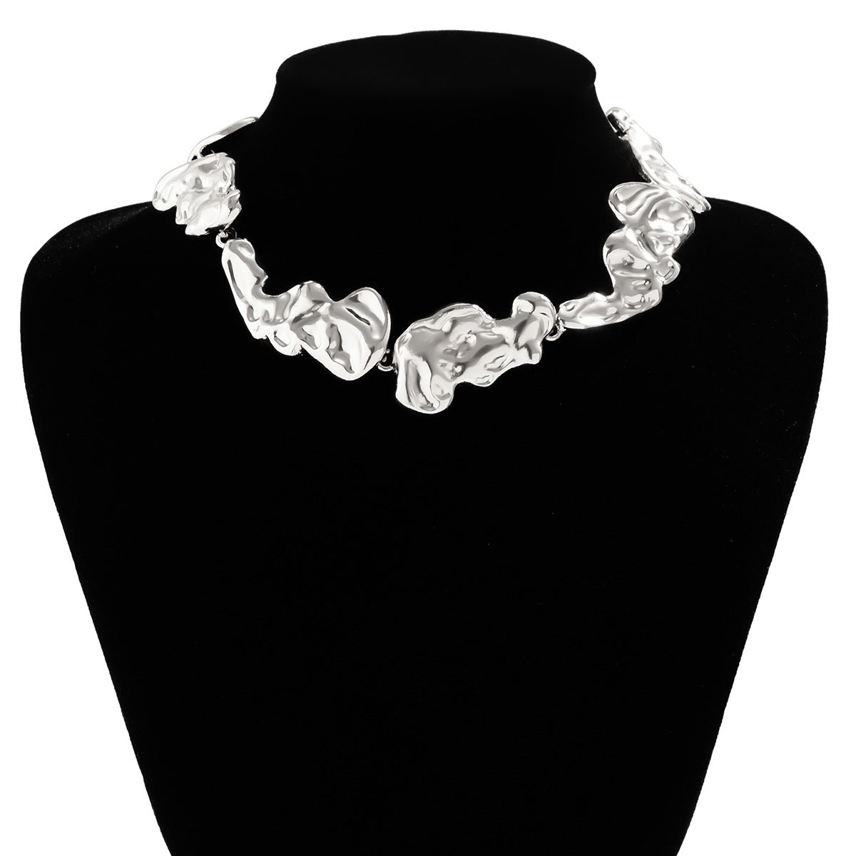 Irregular Geometric Lava Metal Choker Necklace for Women with Liquid-Wrinkle Texture and Handmade Chain