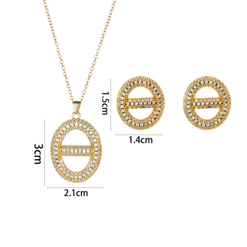 Minimalist Geometric Locket Necklace in Titanium Steel with Micro-Paved Zirconia and Gold Plating for Women