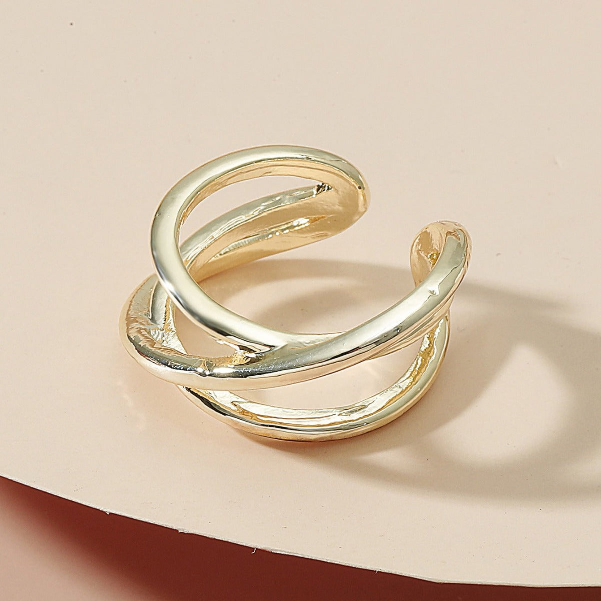 Anello Aperto Regolabile Minimalista e Delicato da Donna in Lega di Zinco con Finitura Lucida e Design Geometrico a U