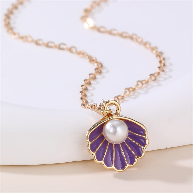 Dulce Collar con Colgante de Mariposa y Lazo Fresco para Niñas con Dije de Concha con Perlas de Aleación y Acabado Esmaltado Artesanal