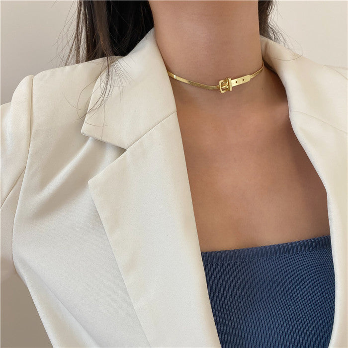 Collana girocollo da donna a catena serpente, minimalista, geometrica, dolce e fresca, in acciaio al titanio