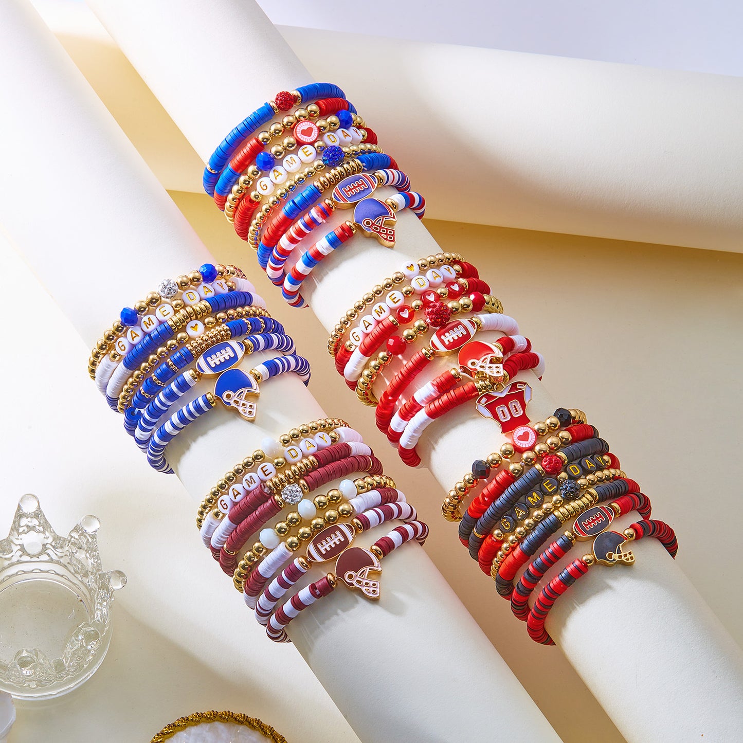 Pulsera unisex de goma con cuentas acrílicas y dijes de números con temática de fútbol para el día del partido o como regalo para mamá deportista