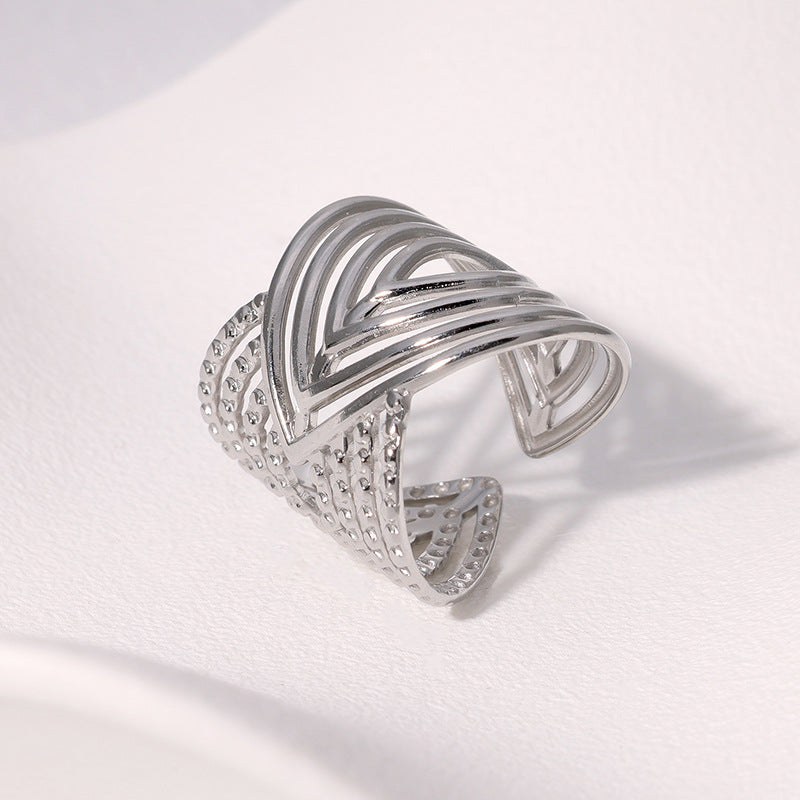 Anello da donna regolabile in acciaio inossidabile placcato oro stile vintage con motivo geometrico
